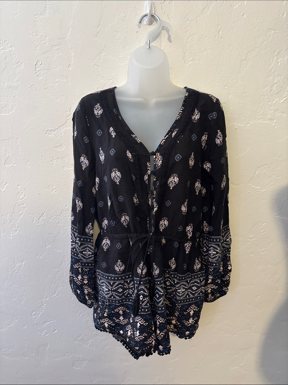 Haute Monde Black Printed V-Neck Drawstring Tunic